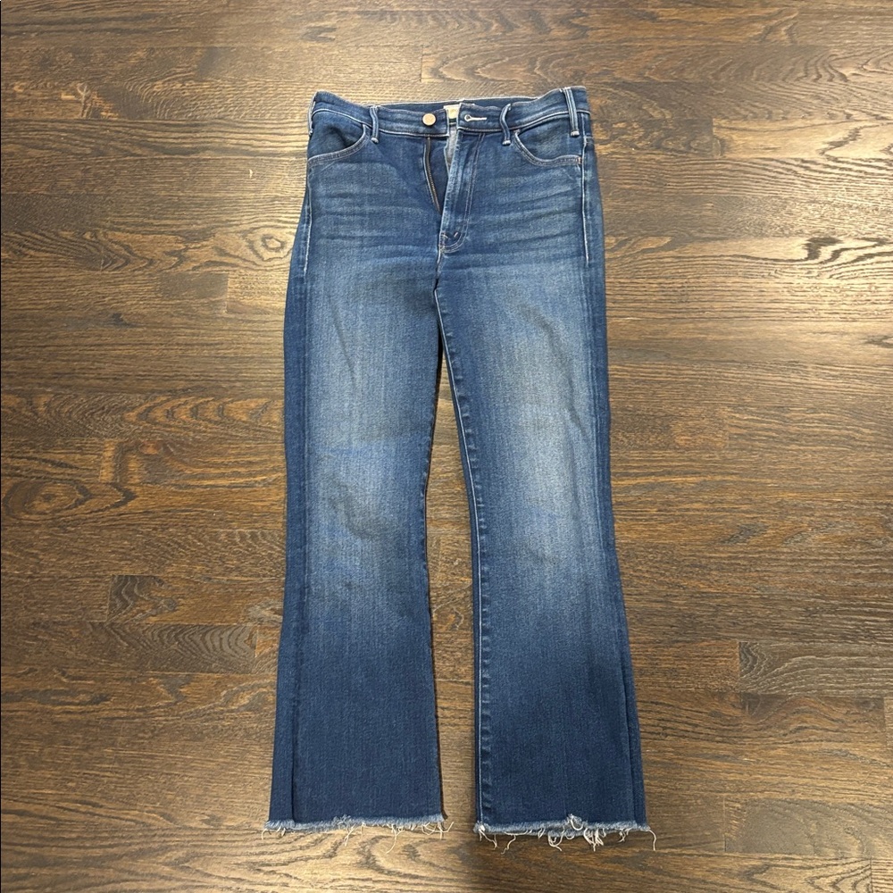 MOTHER Hustler Fray Ankle Jeans